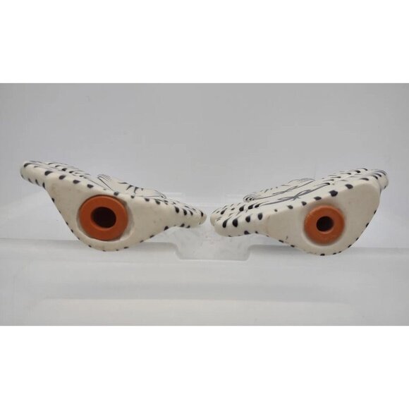 Hand Painted Pottery Cat Salt And Pepper Shakers Dorothy Steele Black & White - Picture 9 of 12